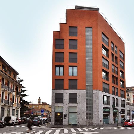 Bb Hotels Aparthotel Isola Милано Екстериор снимка