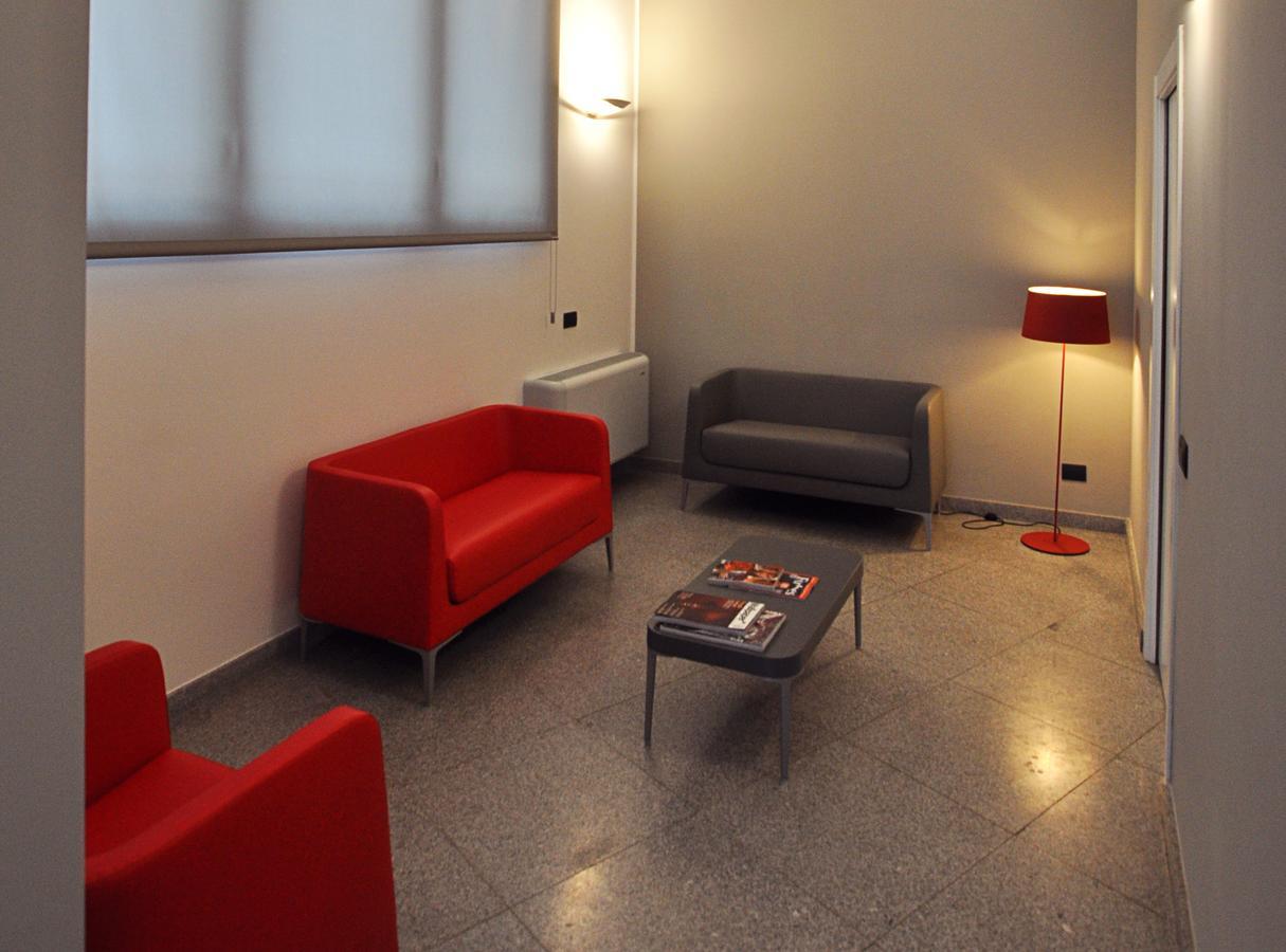 Bb Hotels Aparthotel Isola Милано Екстериор снимка